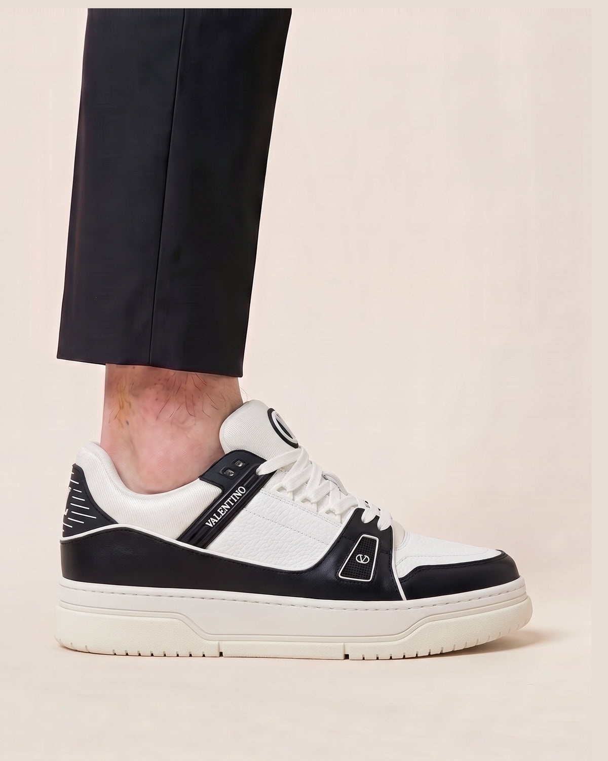 Valentino Garavani low-top sneakers in white and black