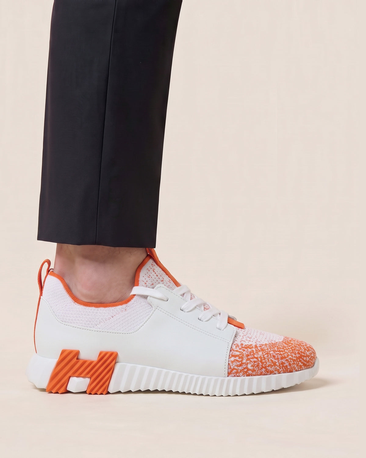 Hermès Bouncing superge bela oranžna