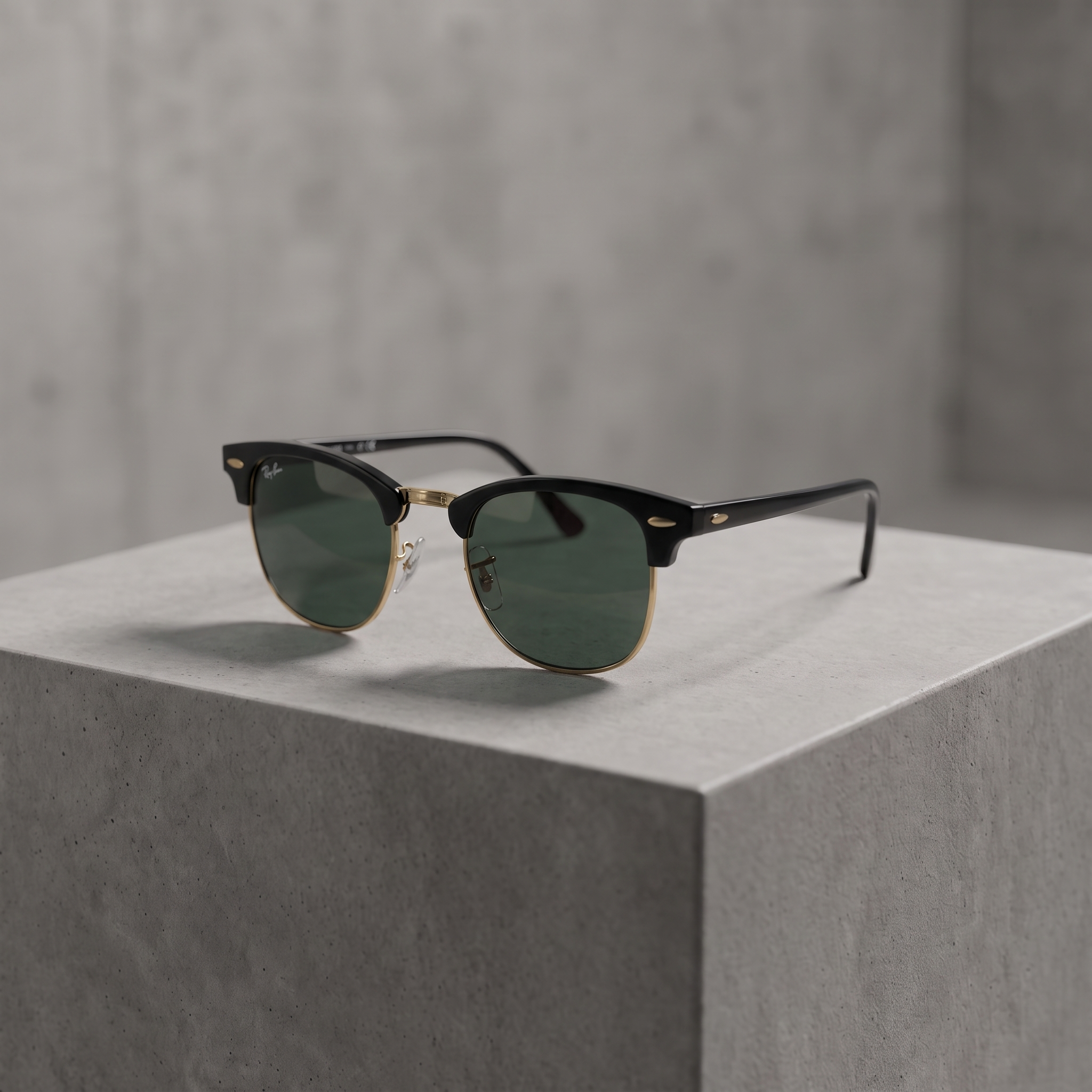 RB4 - Ray Ban